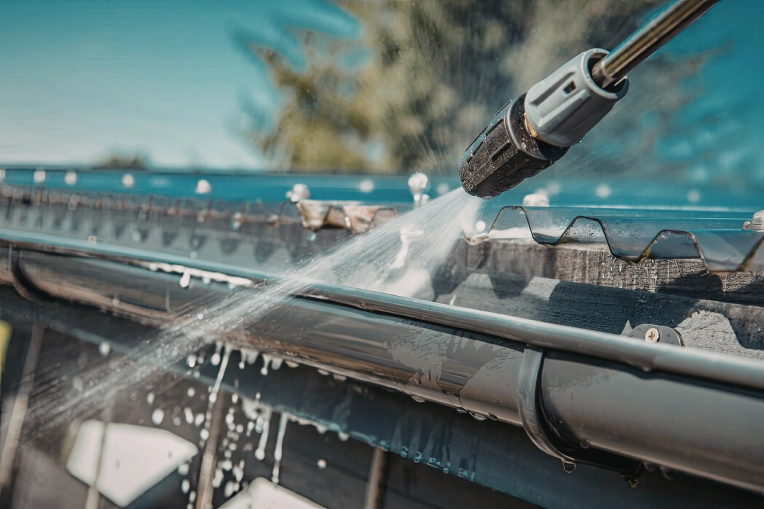 Gutter Cleaning & Guard Installation in Ashland, KY